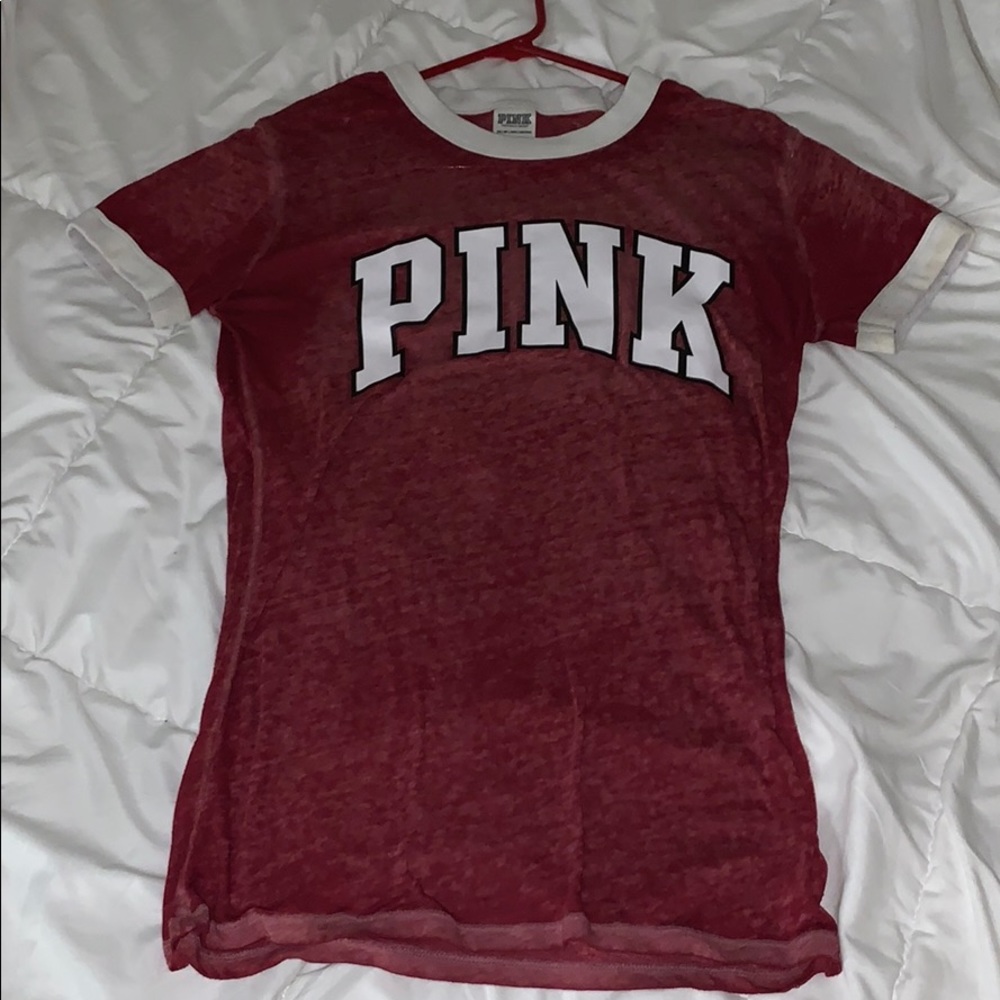 Pink tee shirt
